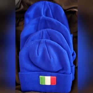NWT Unisex embroided Italian Flag beanie hat